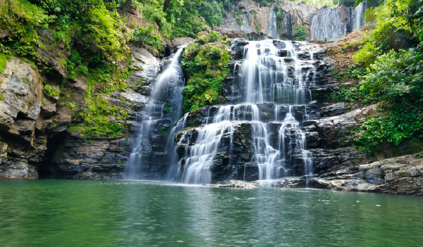 Diamante Falls